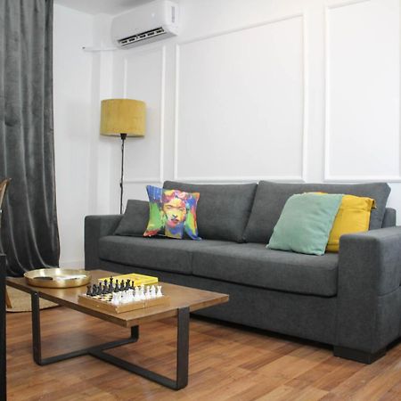 Down Town Luxurious Apartments 6 أليكسانثيربوليس المظهر الخارجي الصورة